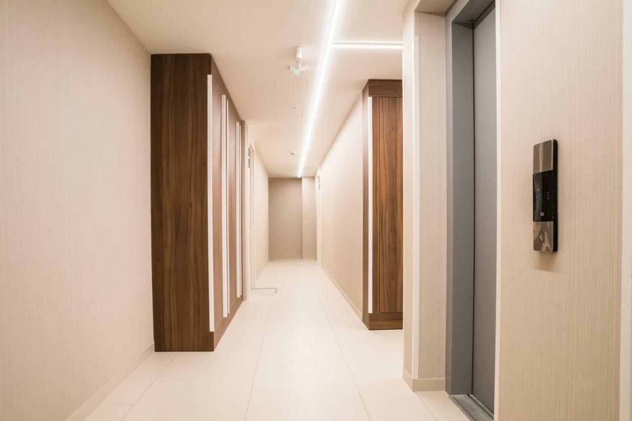 Brzezicki Apartament Centrum Гданськ Екстер'єр фото
